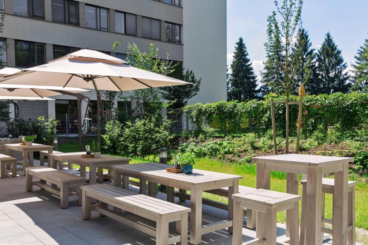 Hotel Courtyard by Marriott Oberpfaffenhofen Munich South Gilching Exterior foto